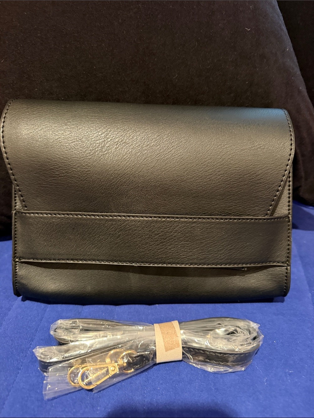 Summer&Rose Classic Black Leather Crossbody Bag with Detachable strap